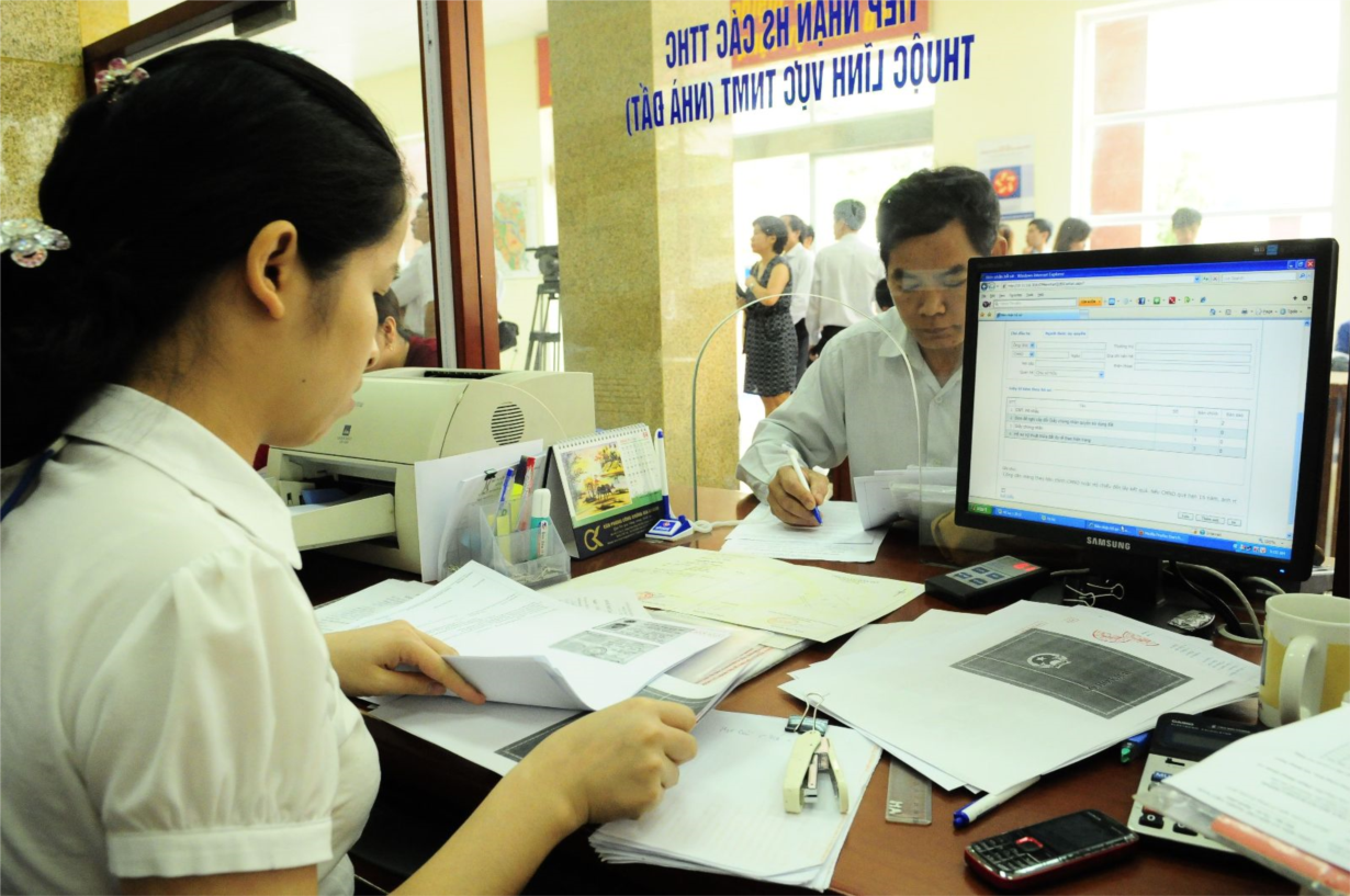 Làm gì để công tác cải cách thủ tục hành chính đi vào thực chất và gắn với công cuộc chuyển đổi số ở Việt Nam? (21/12/2020)